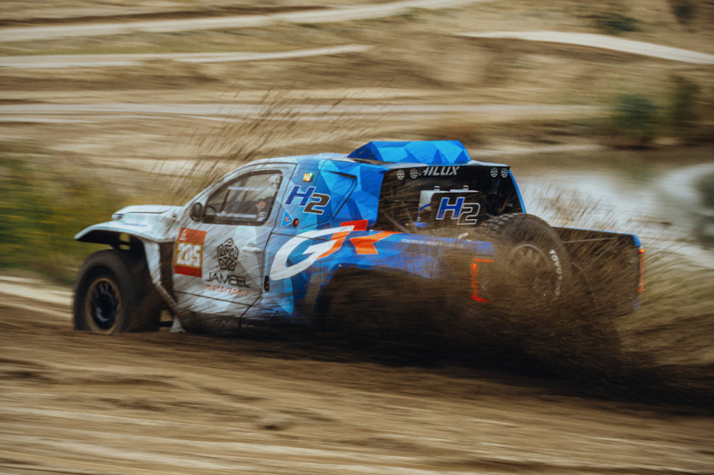 Toyota Gazoo Racing Racik Hilux Bertenaga Hidrogen untuk Dakar 2027