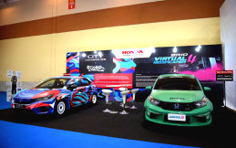Modifikasi Honda City Hatchback RS dan Honda Brio Mejeng di IMX 2022