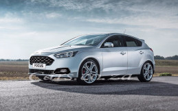Tampilan Tajam Generasi Keempat Ford Focus