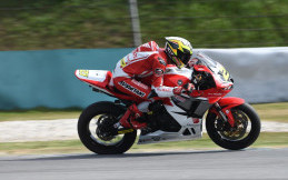 Pasukan Pembalap Nasional Siap Berlaga di Asia Road Racing Championship 2025 Motegi Jepang