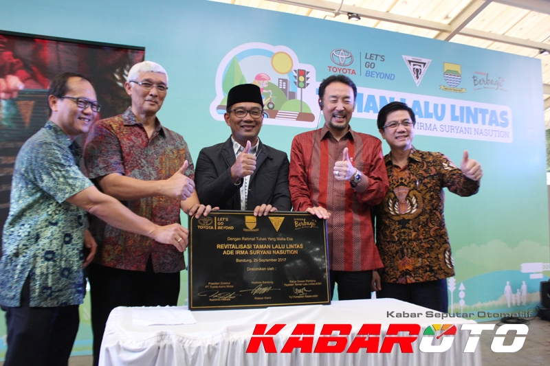Toyota dan Wali Kota Bandung Resmikan Taman Lalu Lintas