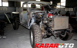 Mengintip Restorasi Gladiator Jeep di JHL Custom Garage