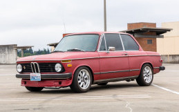 Nyeberang Gaya, BMW 2002 Pakai Mesin Honda S2000