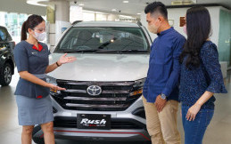 Punya Resolusi Mobil Baru Tahun Ini? Simak Cara Kredit yang Bijak