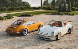 Singer Sulap Porsche 911 Memadukan Karya Seni Louis Vuitton