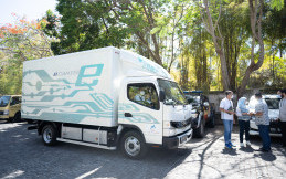 Truk Listrik Fuso eCanter Uji Coba Operasional di Bali