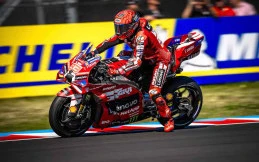Gas Pol Sejak Start, Marc Marquez Sabet Kemenangan Mutlak di Sprint Race MotoGP Hongaria 2026!