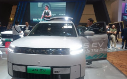 Intip Fitur-fitur Andalan Jaecoo J5 EV, J7 SHS dan J8 Ardis