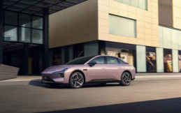 Xpeng Mona M03 Max Meluncur, Sedan Listrik Canggih Sanggup Tempuh 580 Km