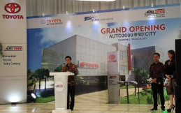 Toyota Resmikan Outlet Di BSD City Tangerang