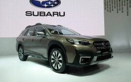 Dibanderol Rp700 Jutaan, Subaru Outback Ramaikan GIIAS 2023