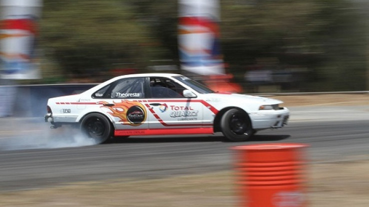 Pelumas Total Wadahi Kongkow Komunitas dan Drifter di Bali