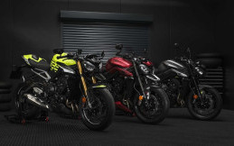 Line-up Triumph Speed Triple 765 2023 Meluncur, Dibekali Teknologi Mesin Moto2