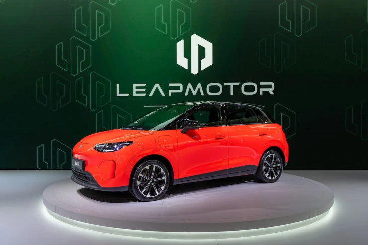 Debut Perdana Leapmotor B03, Hatchback Listrik Cerdas Perkotaan