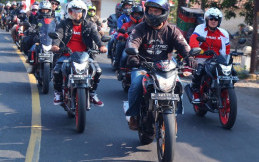 Cara Ratusan Pengguna CB150 di Jawa Barat Peringati HUT RI ke-74