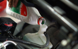 Air Radiator Motor Harus Rutin Diganti, Ini Akibatnya Jika Lalai