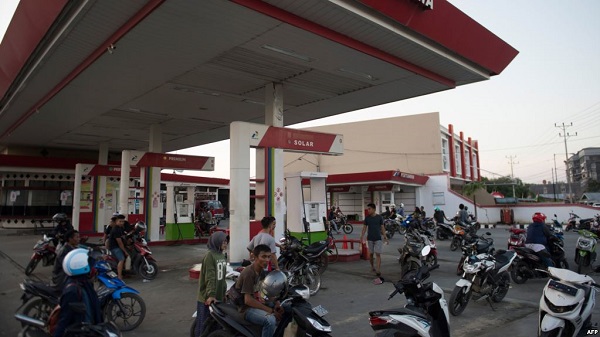 SPBU Beroperasi 24 Jam, Warga Palu Tak Perlu Antri BBM Lagi