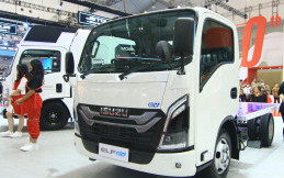  Intip Spesifikasi Prototipe Isuzu ELF EV, Tersedia Baterai Berdaya 100 kWh