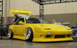 Mobil Balap Nissan 180SX Pasang Audio, Bagaimana Hasilnya?