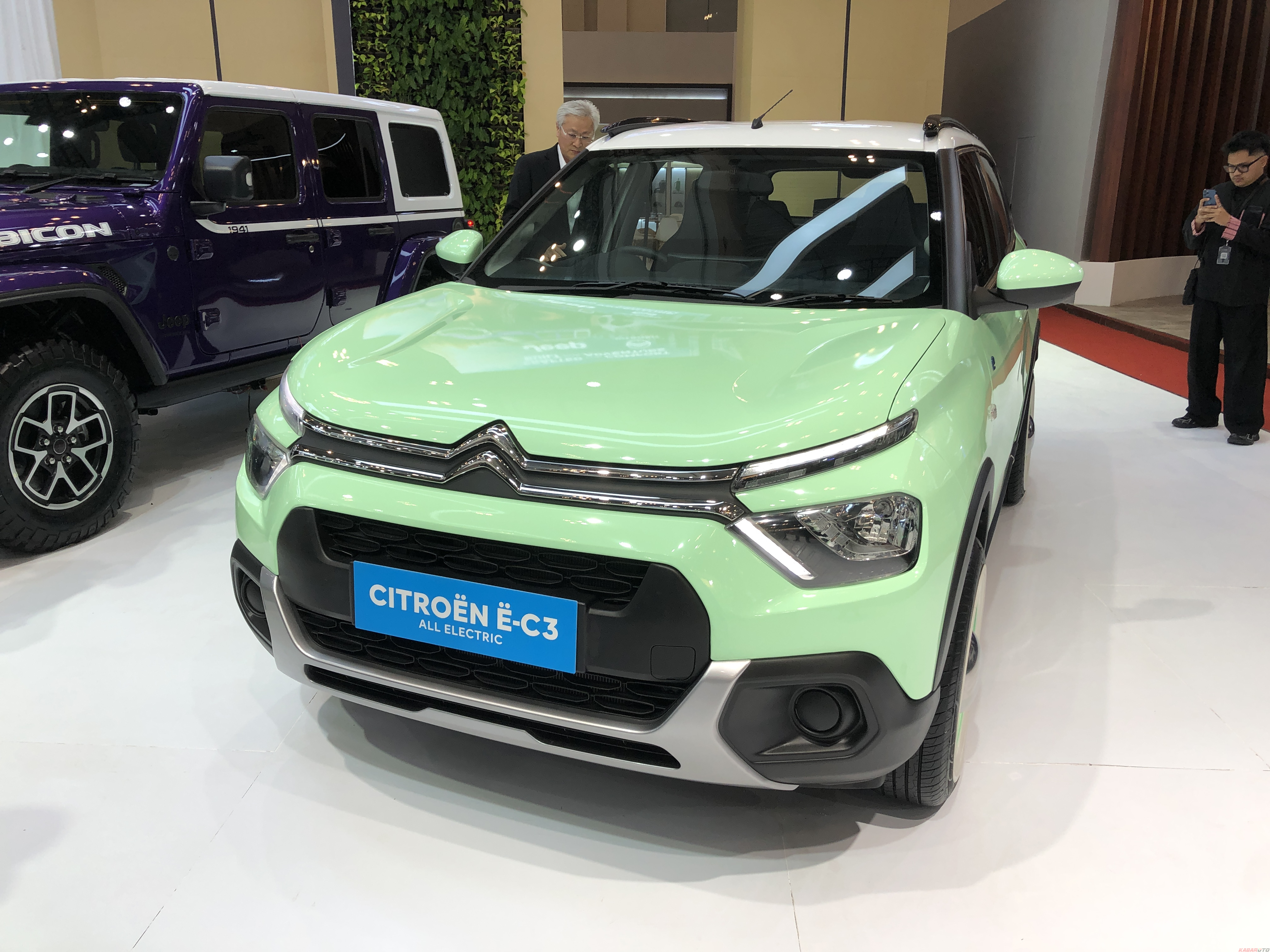 Citroën ë-C3 Lawan Arus, Berani Tampil Retro di Tengah Persaingan EV Modern