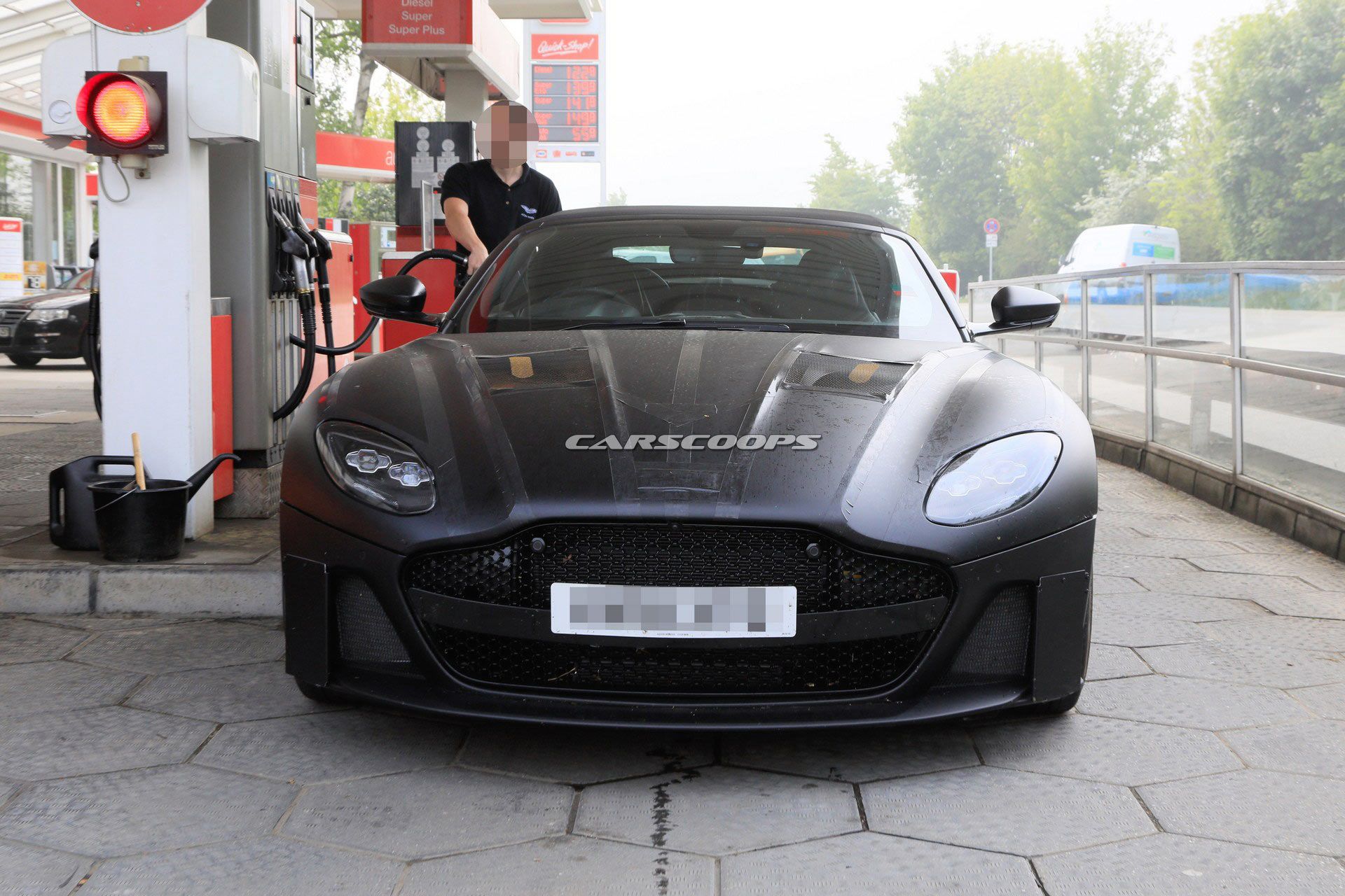 Aston Martin Siap Luncurkan DBS Superleggera