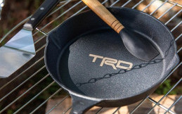 Unik Toyota TRD Bikin Peralatan Kamping