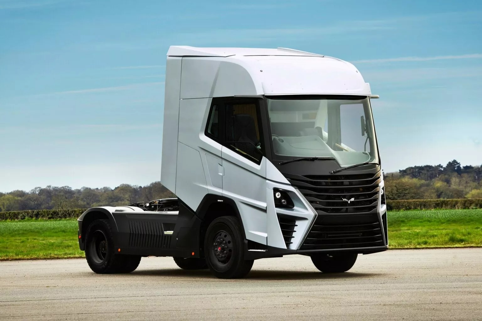 Heavy Goods Vehicle Seberat 40 Ton Digerakkan Powertrain Listrik  Hydrogen