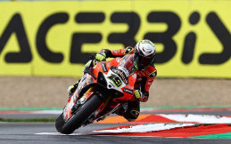 Hasil Race 1 WSBK Catalunya 2022, Alvaro Bautista Menang Telak