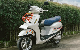 Tren Kalcer Japan Style jadi Pembeda Yamaha Grand Filano Hybrid