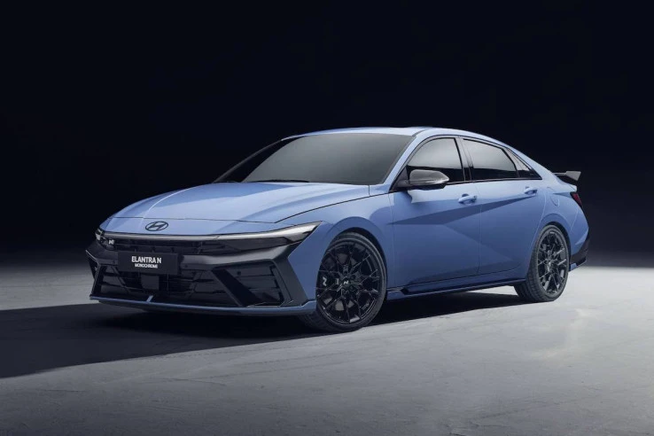 Hyundai Elantra N Monochrome, Tampil Makin Minimalis