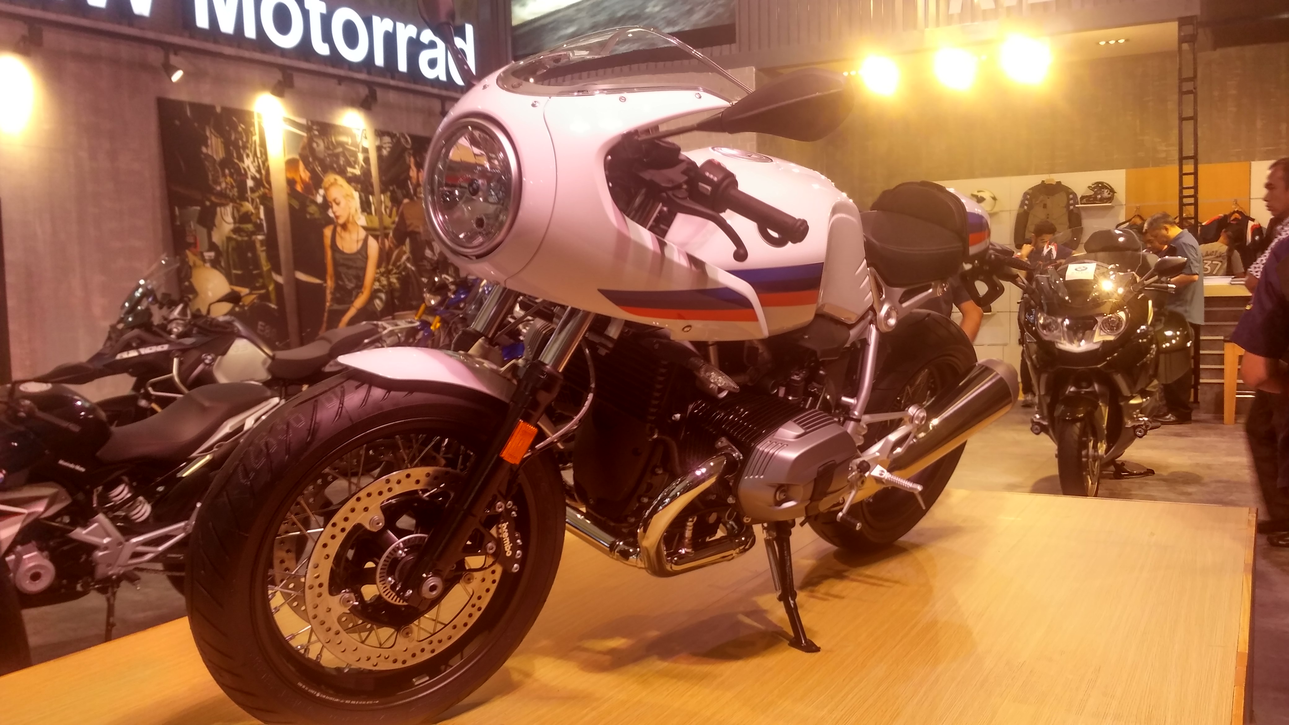 Ini Detail dan Spesifikasi Lengkap BMW R NineT Racer