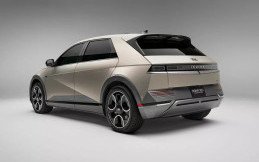 Hyundai  Ioniq 5 Disney100 Platinum Concept Diproduksi Hanya 1.000 Unit