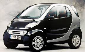 Mercedes-Benz Berhenti Jual Mobil Smart Bensin
