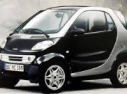 Mercedes-Benz Berhenti Jual Mobil Smart Bensin