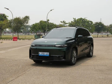 Leapmotor C10 Bisa Tempuh 503 Km, Apa Saja Keunggulan SUV Listrik Ini?