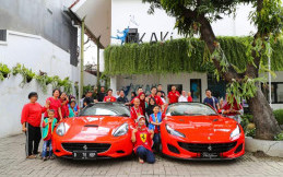 Ferrari Owners Club Indonesia Sambangi Yayasan Kanker