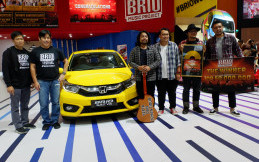 Yefta dan Teman Tidur Resmi Jadi Ambassador All New  Honda Brio