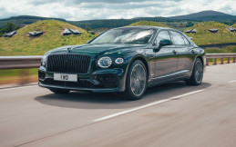 Bentley Flying Spur Hybrid, Bisa Tandingi Kemampuan V8