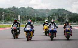 Ride In Track, Sensasi Menjajal Motor Balap di Sirkuit Mandalika