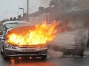 Berbagai Penyebab Mobil Mendadak Terbakar