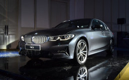 Kehadiran BMW 320i Sport Tak Akan Ganggu Varian F30 Sport Shadow
