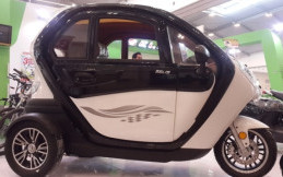 Bajaj Listrik Jadi Daya Tarik Pengunjung PRI 2017