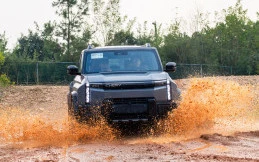 Tes J6T CSH di Markas Chery China, Diajak Power Slide di Jalur Off-Road!
