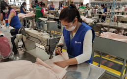 Ford Manfaatkan Airbag Untuk Buat APD