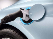 Pemilik Mobil Listrik Kini Bisa Mudah Pasang Wall Charger di Rumah