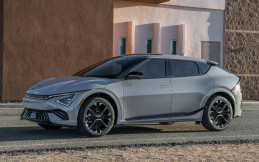 Kia EV6 2025 Terbaru Dibekali Tenaga Lebih Besar dan Jarak Tempuh Lebih Jauh