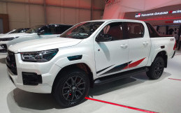 Profil Toyota Hilux GR Sport