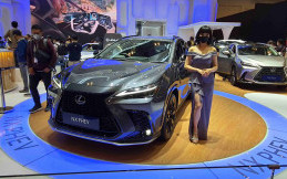 Lexus menjadi Booth Pertama di GIIAS 2022 dengan Kehadiran 100% Line-up Berteknologi Elektrifikasi