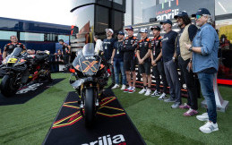 Enggak Mau Kalah dari Ducati Lenovo, Aprilia Racing Gandeng BCode di Segmen Balap