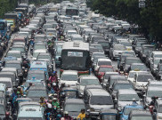 Macet Beri Dampak Negatif Pada Mobil, Ini Penjelasannya